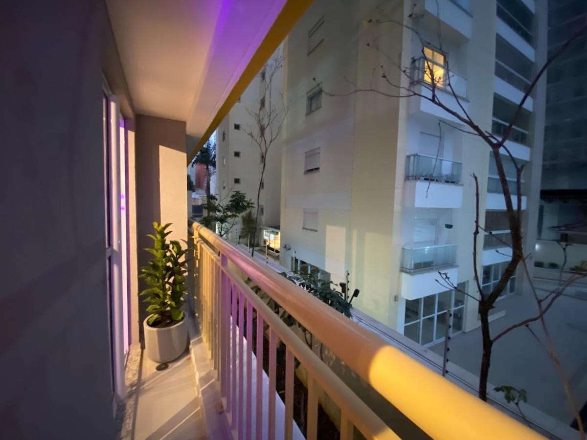 P109 - Luxo Em Pinheiros | Metro | Av. Reboucas Apartamento